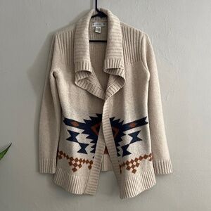 Love Crazy Aztec sweater/cardigan size small